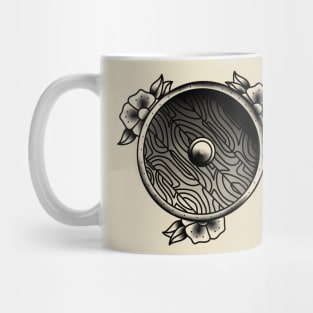 Trad shield Mug